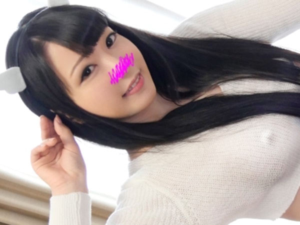 【JKの淫らな誘惑】 ツルツル美マンに生チンを挿入! 制服美少女がエロさ全開で感じまくり♡ 禁断の学園セックス!
