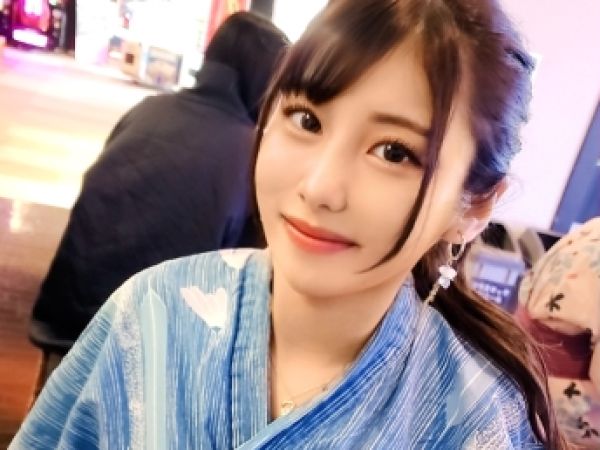 【セフレとの甘い時間】 清楚な美人娘がエッチな素顔を晒す！ プリケツを突き出して生チンを求めるドMな彼女♡
