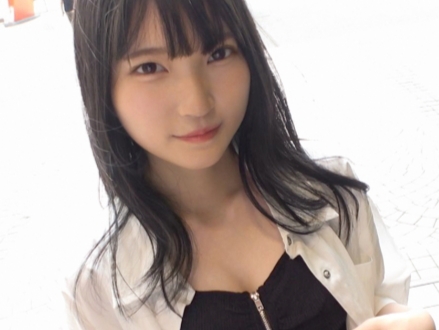 【色白】スレンダーで透明感がハンパない色白女の子をナンパしハメる！細身なカラダで肉棒受けとめ感じまくる！