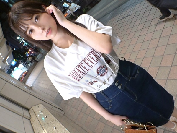 【夜町純白誘惑】歯科助手さんがエロいおっぱいとプリ尻で男を誘惑、激しい喘ぎ合いの中で雪解けのような快感を味わう！