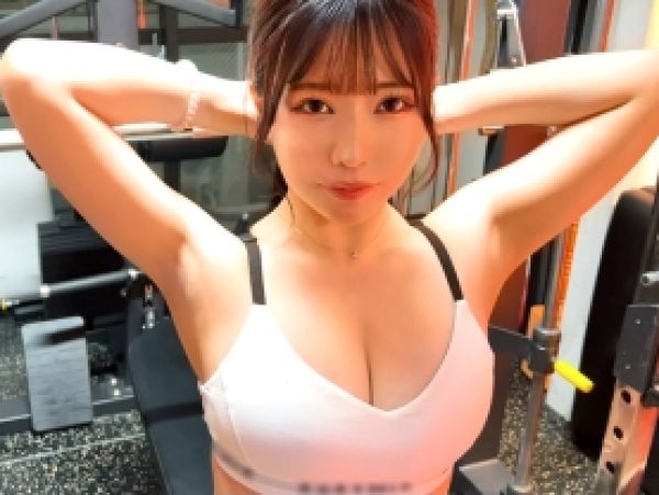 【圧倒的巨乳激ピス】鍛え上げられたエロボディのアスリート美女！超接写マ●コ！発射する神おっぱい美女のHは積極的♪