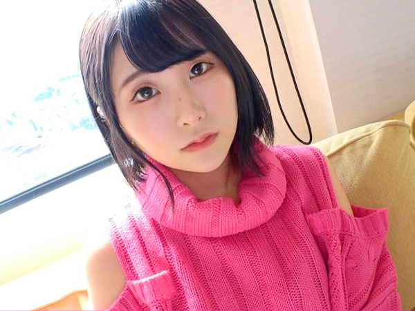 【素人】女性が中心で接客してくれるバーにお勤めの女の子！口説かれてそのままエッチしちゃうこともしばしば？夢があるね！