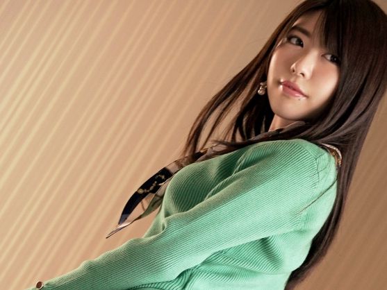 【美人キャスターの裏の顔】清楚なお天気お姉さんがデカチンに夢中！カメラが回ってないところで、小さな口に無理やりチ●ポをねじ込まれ、激しく腰を振られ感じまくる！