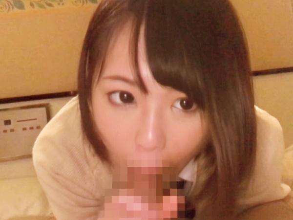 【爆乳素人】制服がピッタリ似合うのにとんでもない乳のデカさ！こんな子待ってた！大暴れする揺れ揺れ乳に勃起不可避です！