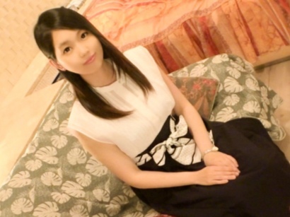 【童顔清楚系の本性】『もっと奥まで…』ビンビン男根に跨り、激しく腰を振る！ 清楚な顔して実はエロい、騎乗位セックスで本気イキ！！♡