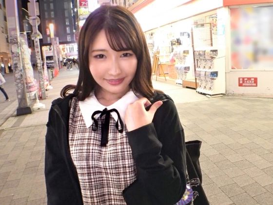 【ふわふわお姉さんの裏本性】『もっと奥まで…♡』甘い声で濃厚フェラチオしたかと思えば、ベットでは大胆に股を開き、チンポで激しく感じまくる！ギャップがヤバいお姉さんの淫乱プレイ！！