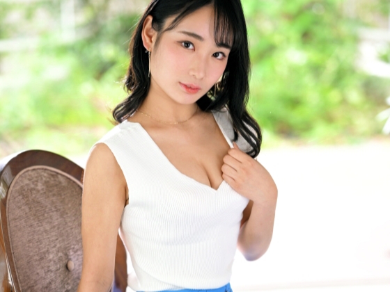 【美脚お姉さんのセクシーランジェリー】『もう我慢できない…』セクシーなランジェリー姿にムラムラMAX！美脚お姉さんのオマンコを責めまくり、濡れ濡れになったアソコに激しく挿入！お姉さんの喘ぎ声が響き渡る♡