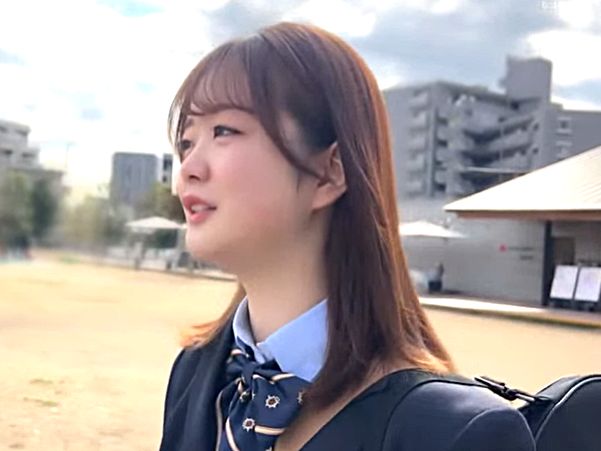 【テニス部美少女の秘密プレイ】ホテルで目隠し拘束…！制服姿の少女が快感に悶え、変態プレイで絶叫イキする姿は必見！！♡