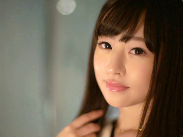 【保育士の秘密の顔】『子供たちには見せられない…』28歳の可愛い保育士が、デカチンに翻弄されちゃう！普段は優しい先生なのに、一度火がついたらキツマンがチンコを求めて離さない！肉ひだが必死に絡みつく姿は、まさにエロティックな保育園の裏側！♡