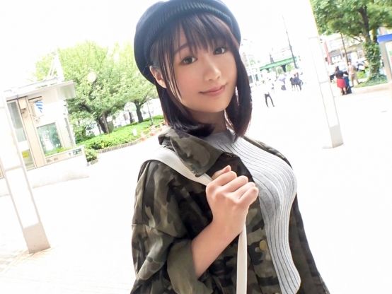 【イケてるJDのヤバい体験】『マジでヤバイ…』ヘソ出しコーデの巨乳女子大生がナンパで大胆プレイ！手マンでビシャビシャ潮噴射→柔らかおっぱいでパイズリご奉仕！スタイル抜群のJDがエロすぎる！♡