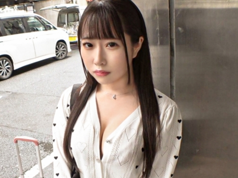 【巨乳ナンパ】デカパイ女子をゲット！乳首コリコリで感じまくり♡トロトロおま○こに勃起チ○ポをズボズボ！巨乳揺らしてイキまくる姿が最高にエロい！！