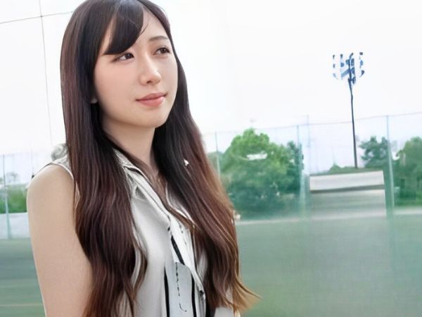 【三十路人妻の巨尻誘惑】『見て…このお尻』美しすぎる奥様がAVで大胆露出！ 自慢の巨尻を揺らしながら、騎乗位で男を翻弄！ 熟れたボディと大胆な腰使いで、見てるだけで興奮間違いなし！ｗ