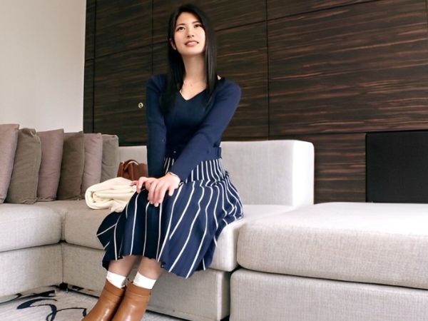 【ナースの裏バイト】『患者さんには内緒だよ…』スタイル抜群の美人ナースが裏でエロいお仕事！肛門科ならではの丁寧な舌技で、患者を悶絶させる極上サービス！ｗ♡