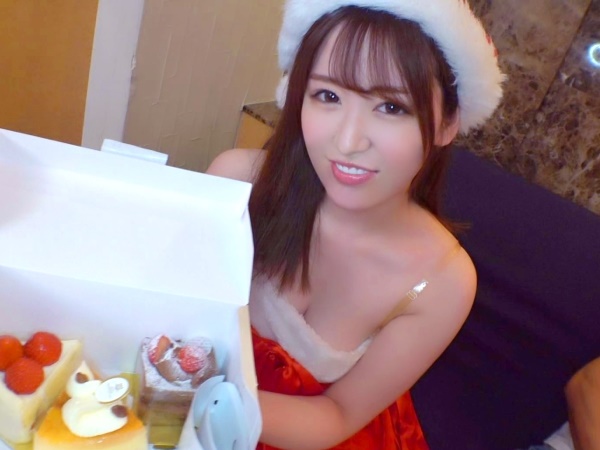 【クリスマス早得♡】『もう我慢できない…』サンタコス美女がオチンポに夢中！性なる夜に潮吹きイキまくり！激カワサンタに濃厚ザーメンプレゼントで大興奮♡