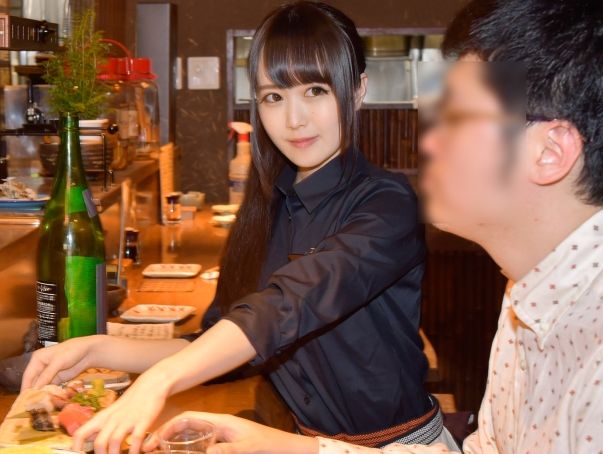 【居酒屋の天使】『お客さん、ダメですよ…』男性ファンも多い看板娘が、店終わりにガチハメ！小ぶりなおっぱいを揉みしだかれ、無垢なカラダを激しく犯されちゃう♡