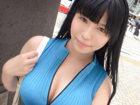 【素人ナンパ】歩くだけでプルンプルンに震える巨乳…黒髪ロングの美女にフェラ＆騎乗位でチンコを擦ってもらいました…♡