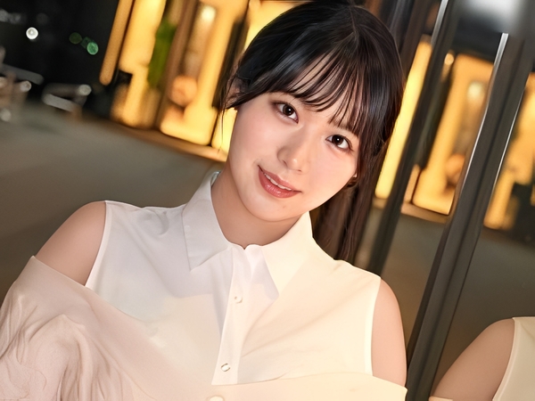 【素人】透きとおるお肌の猫カフェ店員がAV出演♡立ちバックで膣奥を責められるとぐったりとイってしまう♡