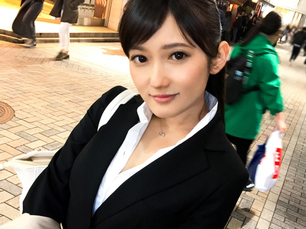 【OL乳首責め】「気持ちいい事好き？」乳首黒めで遊んでる女！イジられまくると半パニック状態で慌てるけど即発情！！